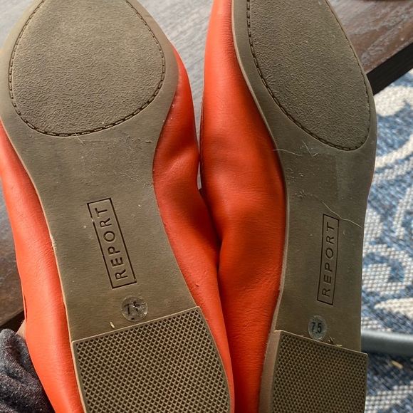 Report flats - Picture 2 of 2